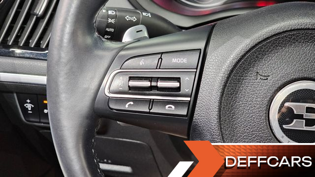 Kia STINGER 2.0 Turbo 2WD Platinum купить на сайте DeffCars