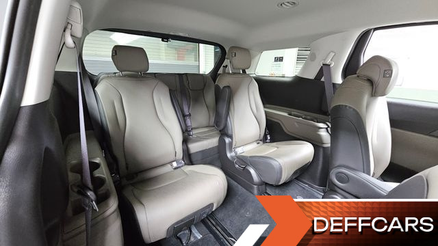 Kia CARNIVAL Gasoline 9-Seater Prestige купить на сайте DeffCars