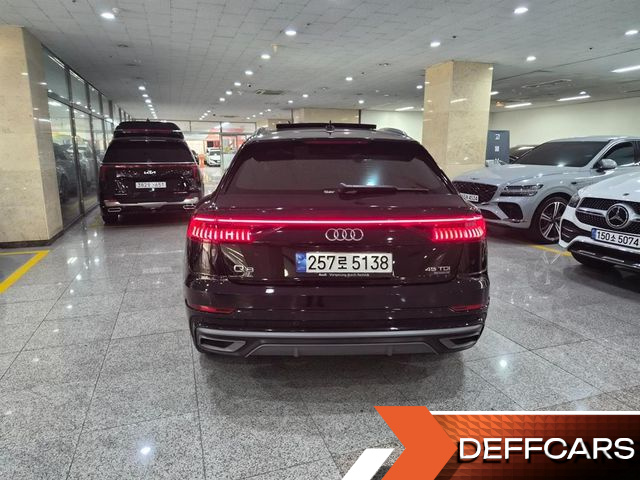 Audi Q8 45 TDI Quattro Premium купить на сайте DeffCars