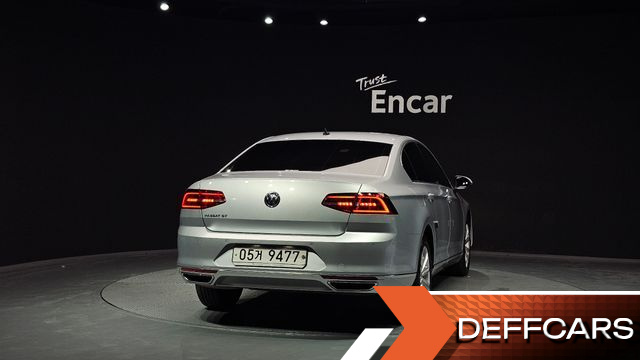 Volkswagen PASSAT 2.0 TDI купить на сайте DeffCars