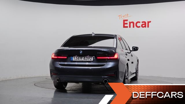 BMW 3-SERIES 320i купить на сайте DeffCars