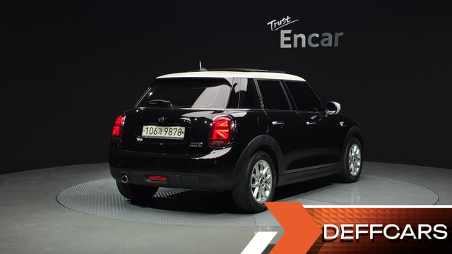 Mini COOPER 5Door HIGH 3rd купить на сайте DeffCars