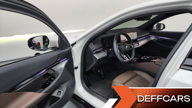 BMW 5-SERIES 523d xDrive M Sport купить на сайте DeffCars