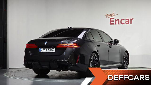 BMW M5 M5 Sedan купить на сайте DeffCars