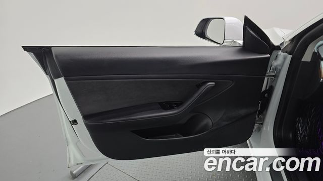 Tesla MODEL 3 Long Range AWD купить на сайте DeffCars