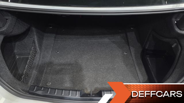 BMW 3-SERIES 330i M Sport купить на сайте DeffCars