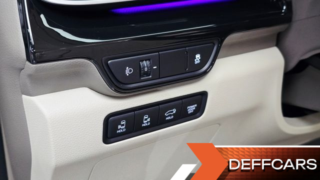 Kia CARNIVAL Gasoline 9-Seater Hi Limousine (7-seater Limousine(Special vehicle) купить на сайте DeffCars