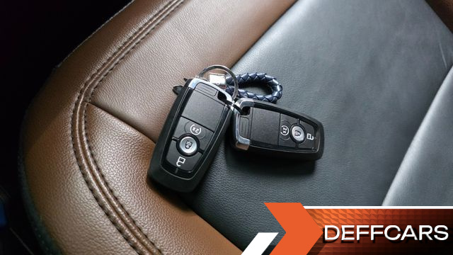 Ford BRONCO 2.7 Outer Banks купить на сайте DeffCars