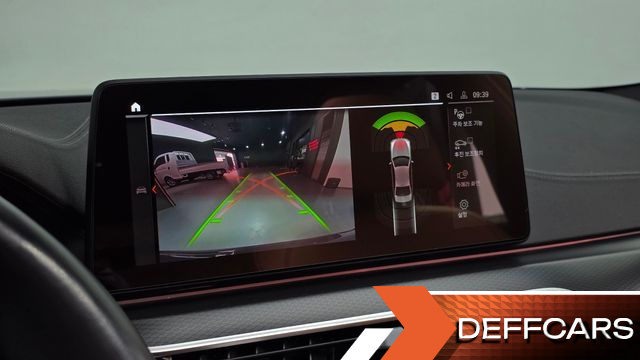 BMW 5-SERIES 520i M Sport купить на сайте DeffCars