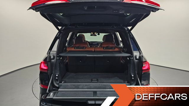 BMW X7 xDrive 40i M Sport 6STR купить на сайте DeffCars
