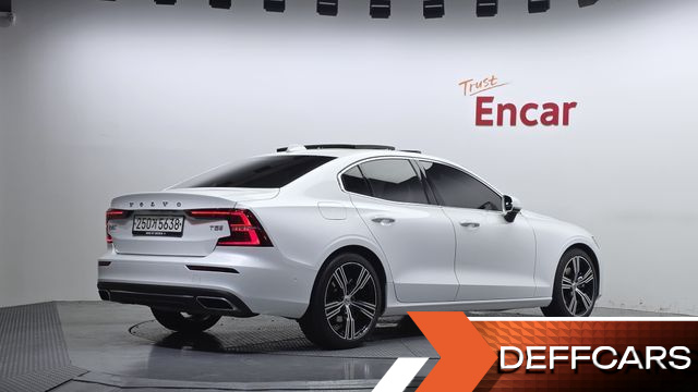 Volvo S60 T5 Inscroption купить на сайте DeffCars