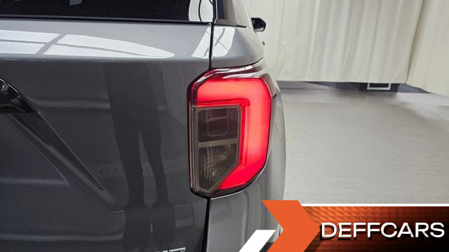 Ford EXPLORER 3.0 Platinum 4WD купить на сайте DeffCars