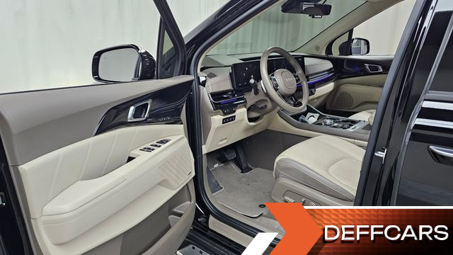 Kia CARNIVAL Gasoline 4-Seater Hi Limousine Signature купить на сайте DeffCars