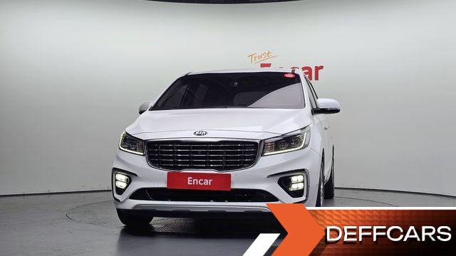 Kia CARNIVAL 9-Seater Noblesse Special купить на сайте DeffCars