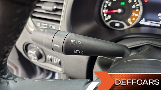 Jeep RENEGADE 1.3 Limited купить на сайте DeffCars