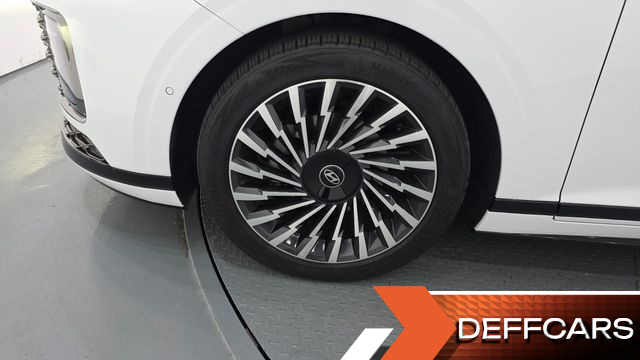 Hyundai GRANDEUR Calligraphy купить на сайте DeffCars