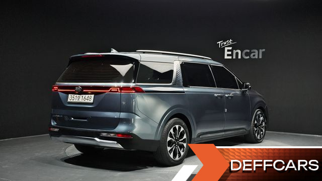 Kia CARNIVAL 9-Seater Noblesse купить на сайте DeffCars
