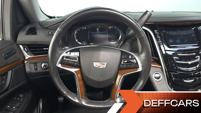 Cadillac ESCALADE 6.2 4th купить на сайте DeffCars