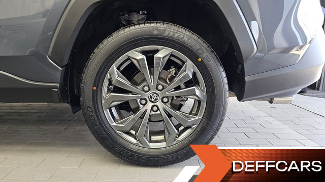 Toyota RAV4 2,5 4WD Hybrid LTD купить на сайте DeffCars
