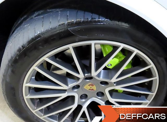 Porsche CAYENNE 3.0 E-Hybrid купить на сайте DeffCars