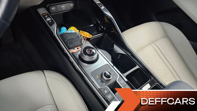 Kia SORENTO HEV 1.6 4WD Noblesse купить на сайте DeffCars