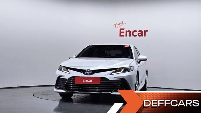 Toyota CAMRY 2.5 LE Hybrid купить на сайте DeffCars