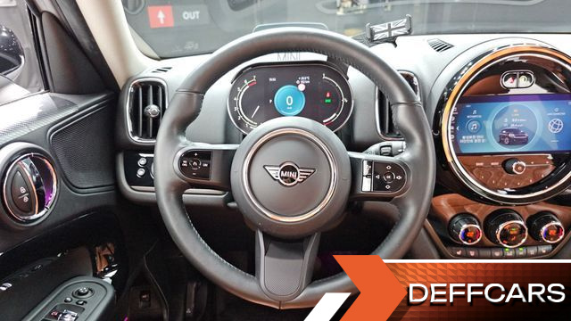 Mini COUNTRYMAN Classic Plus Launch Pack 2nd Gen купить на сайте DeffCars