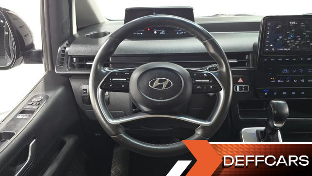 Hyundai STARIA L3.5 Cargo 5-Seater Modern купить на сайте DeffCars