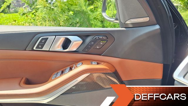 BMW X7 xDrive 40i M Sport 6STR купить на сайте DeffCars