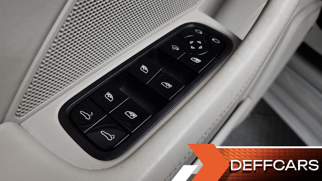 Porsche PANAMERA 4.0 Turbo купить на сайте DeffCars