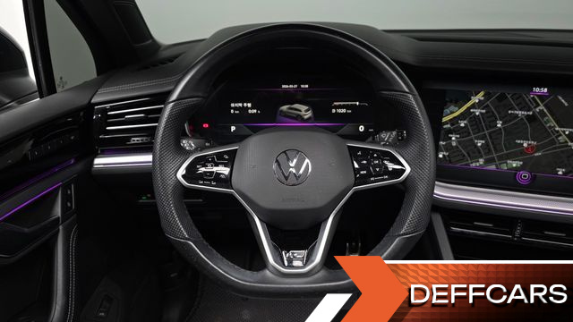 Volkswagen TOUAREG 3.0 TDI R-Line купить на сайте DeffCars
