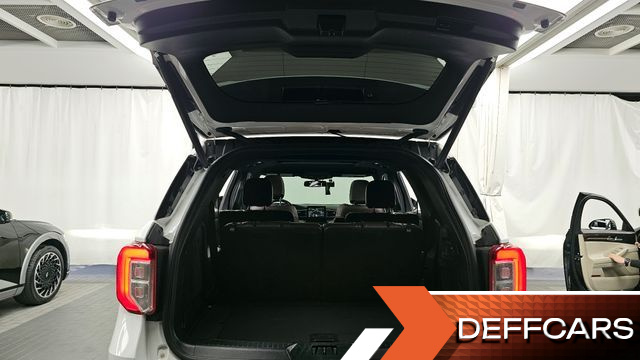 Ford EXPLORER 3.0 Platinum 4WD купить на сайте DeffCars