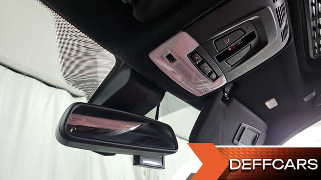 BMW 3-SERIES 330i M Sport Shadow купить на сайте DeffCars