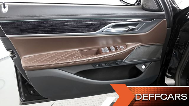 BMW 7-SERIES 740Li xDrive M Sport Package купить на сайте DeffCars