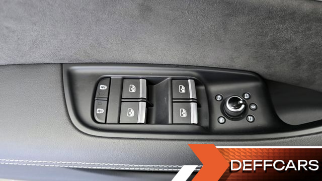 Audi Q7 55 TFSI Quattro Premium купить на сайте DeffCars
