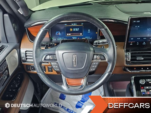 Lincoln NAVIGATOR 3.5L купить на сайте DeffCars