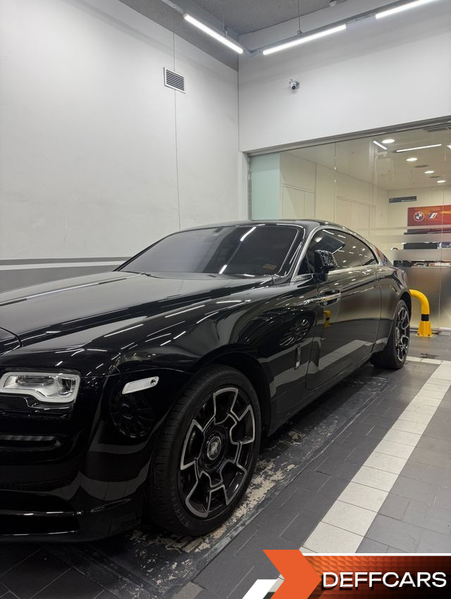 Rolls-Royce WRAITH 6.6 Black Badge купить на сайте DeffCars