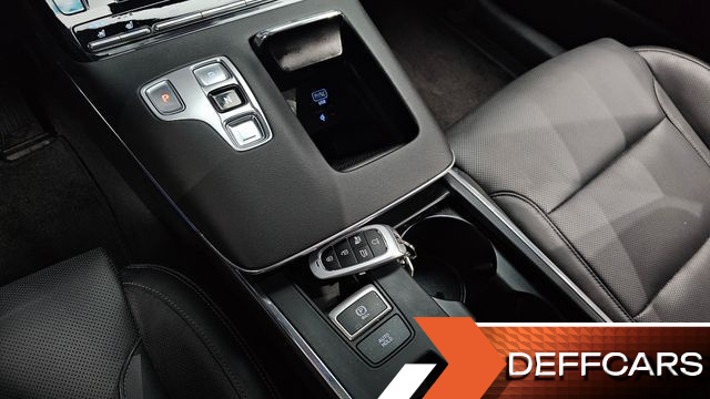 Hyundai GRANDEUR 2.5 Le Blanc купить на сайте DeffCars