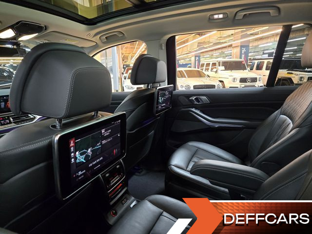 BMW X7 xDrive 30d Design Pure Excellent 6-Seater купить на сайте DeffCars