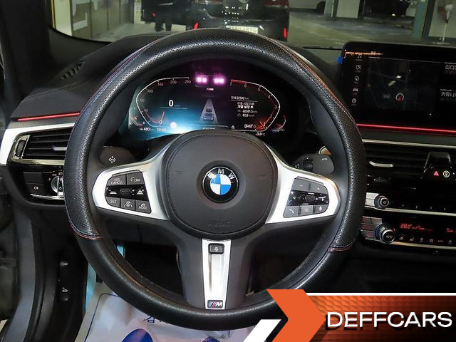 BMW 5-SERIES 520i M Sport купить на сайте DeffCars