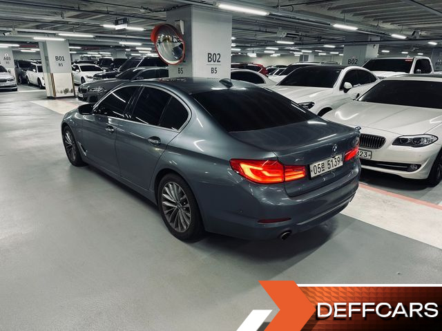 BMW 5-SERIES 530i xDrive Luxury Plus купить на сайте DeffCars