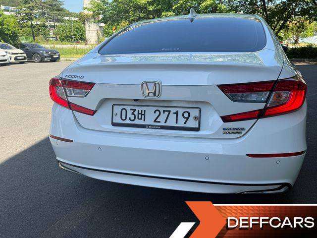 Honda ACCORD 2.0 Hybrid Touring купить на сайте DeffCars