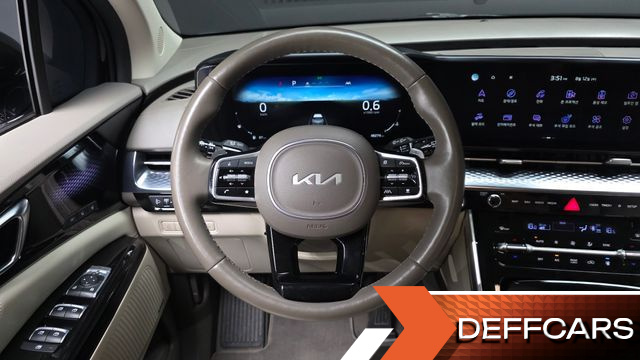Kia CARNIVAL Gasoline 4-Seater Hi-Limousine Signature купить на сайте DeffCars