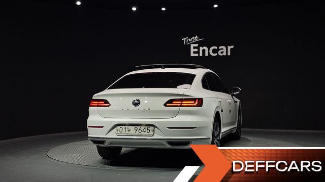 Volkswagen ARTEON 2.0 TDI Premium купить на сайте DeffCars