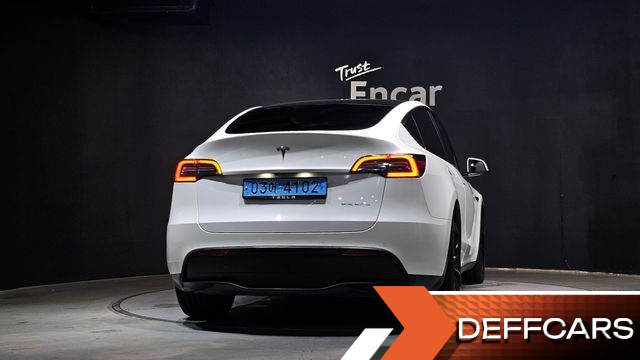 Tesla MODEL Y Long Range AWD купить на сайте DeffCars