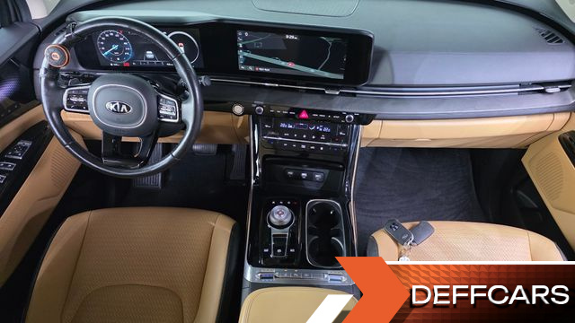 Kia CARNIVAL Gasoline 9-Seater Signature купить на сайте DeffCars