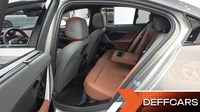 BMW 5-SERIES 530i xDrive M Sport купить на сайте DeffCars