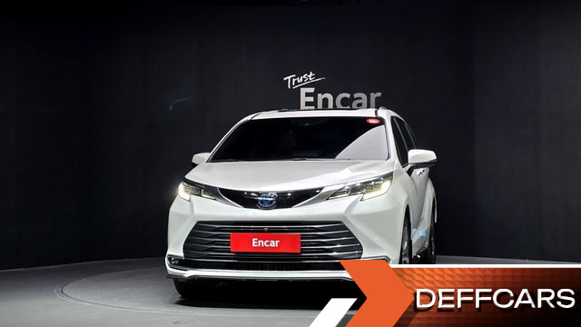 Toyota SIENNA 2.5 Hybrid 2WD купить на сайте DeffCars