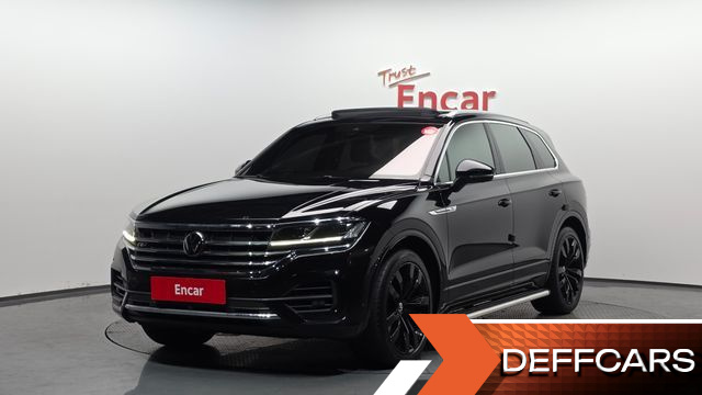 Volkswagen TOUAREG 3.0 TDI R-Line купить на сайте DeffCars