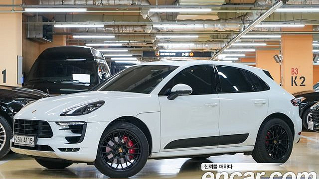 Porsche MACAN 3.0 GTS 95B купить на сайте DeffCars